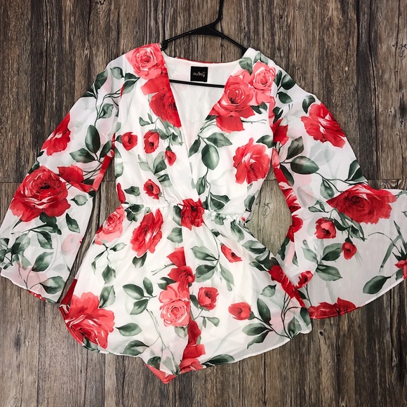 Bell Sleeve Rose Print Romper - Picture 4 of 8